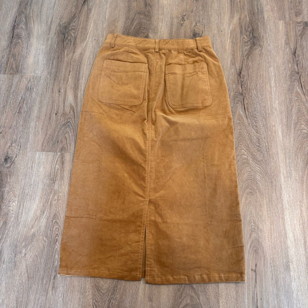 Luvamia Skirt • Small - Picture 8 of 9